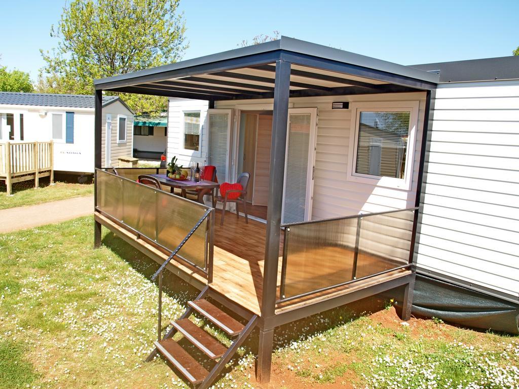 Camping Adria Mobile Home Park Umag Szoba fotó