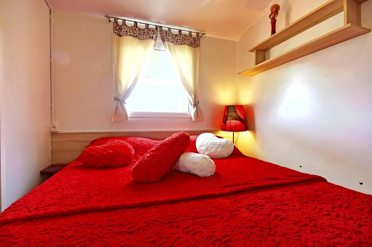 Camping Adria Mobile Home Park Umag Kültér fotó