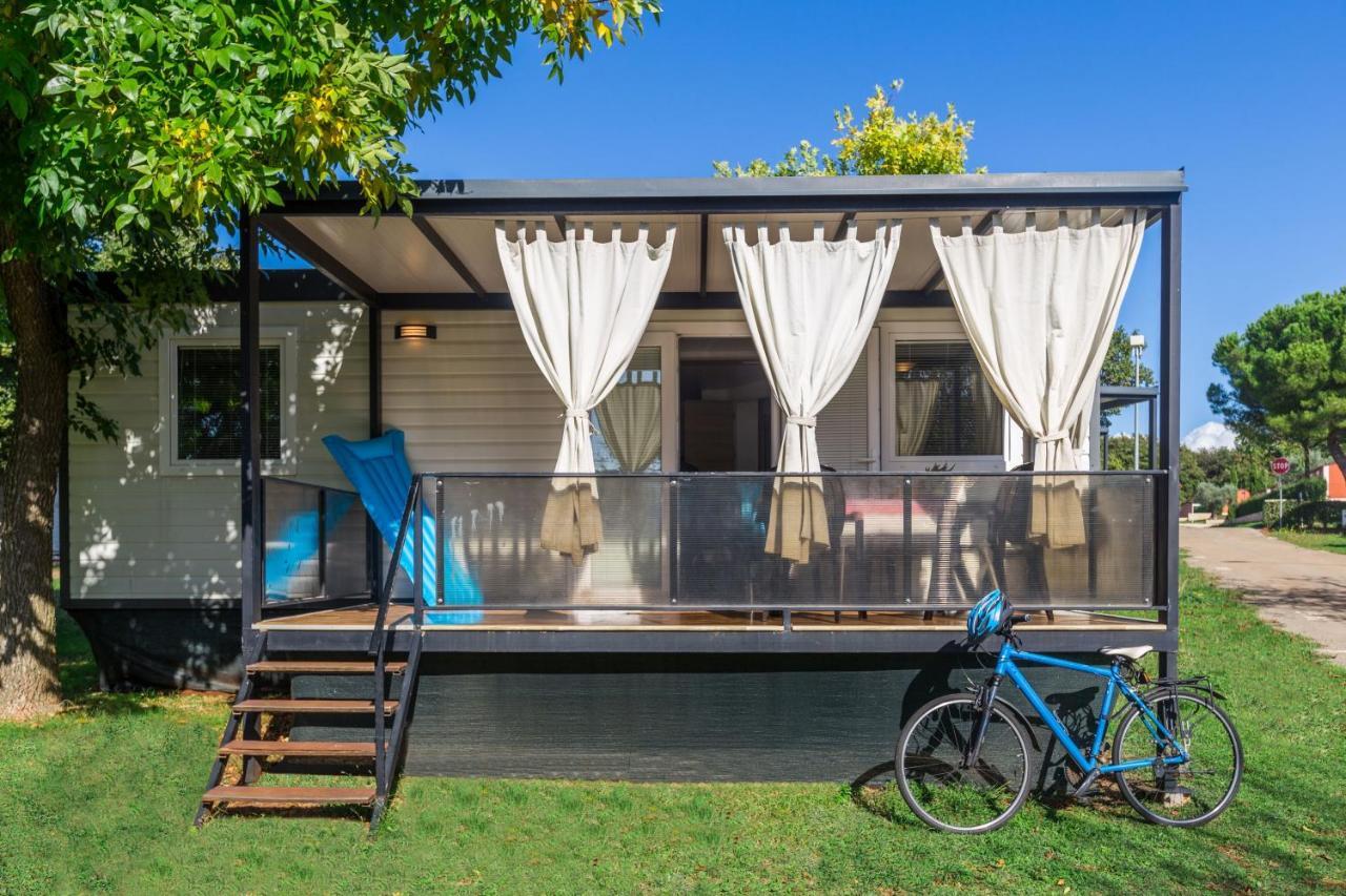 Camping Adria Mobile Home Park Umag Kültér fotó